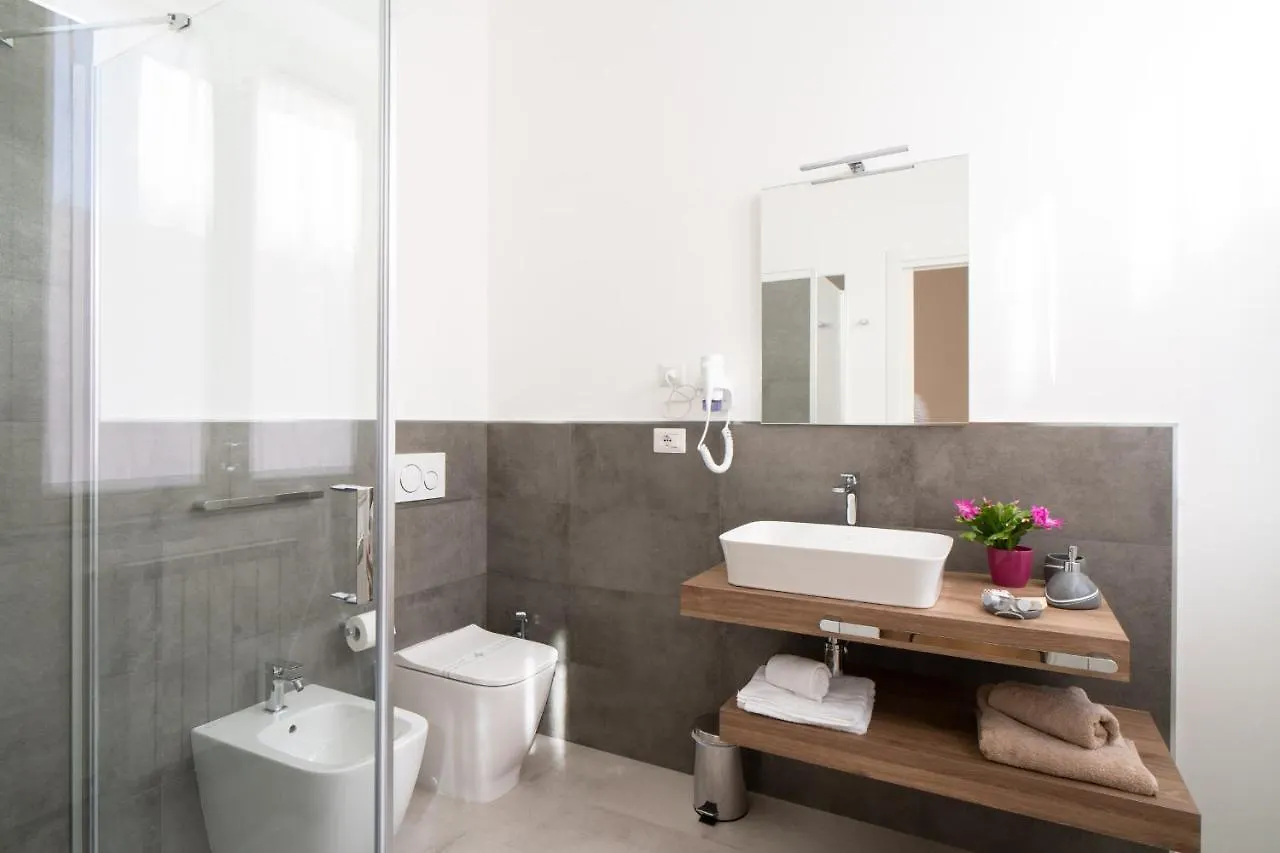 Guest house L'Isola Che C'E Hotel Cagliari Italy
